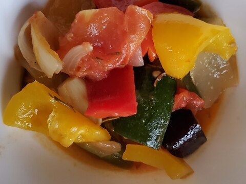 無水鍋で簡単ラタトゥイユ